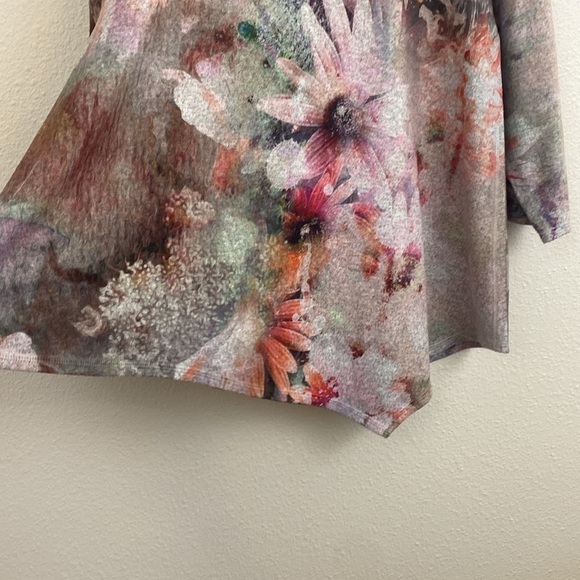 EUC Et’Lois Artsy Floral Multicolor Tunic Top Size - Picture 4 of 6